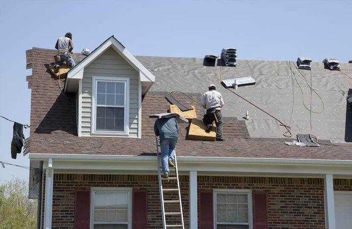 Residential roofing repair services